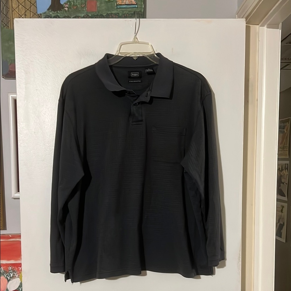 Haggar mens gray long sleeve polo collar shirt. Stain resistant